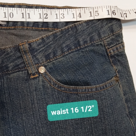 Tex Max Azria Jean 90’s Straight Crop 99% Cotton Mid Rise Dark Black Women 10/33 - Picture 7 of 12